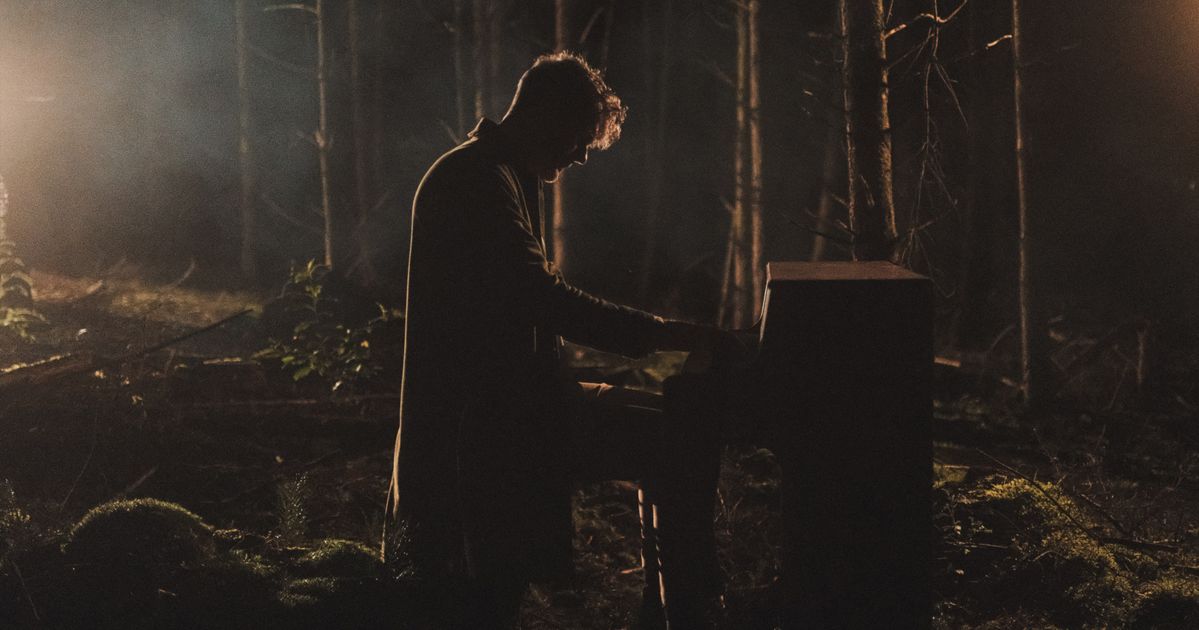 DeLange — In the Arms of Solitude